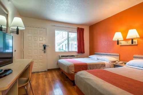 Motel 6 Los Angeles -Hacienda Heights image 29